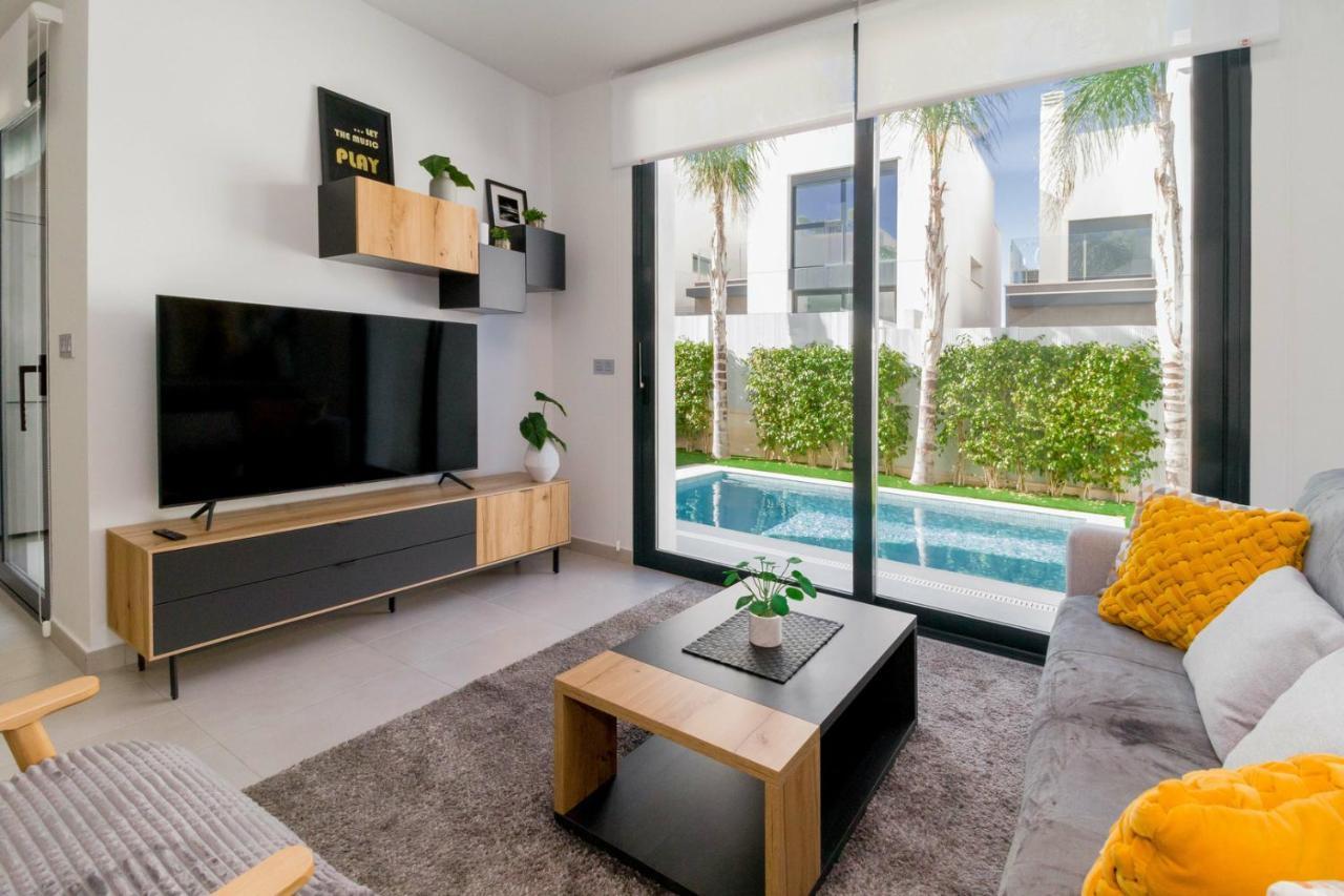 High Tech Villa Navia SPAnien Orihuela Exterior foto